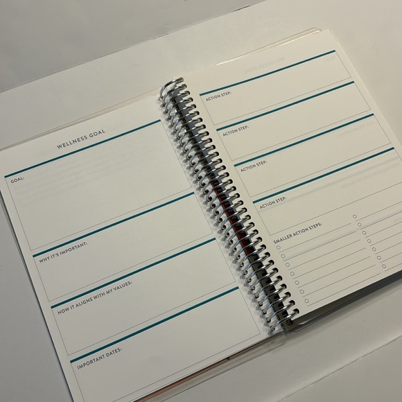 Erin Condron Undated Daily Wellness Planner - Picture 9 of 15